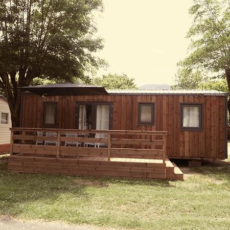 לה קבאן Camping Pays De Beille מראה חיצוני תמונה